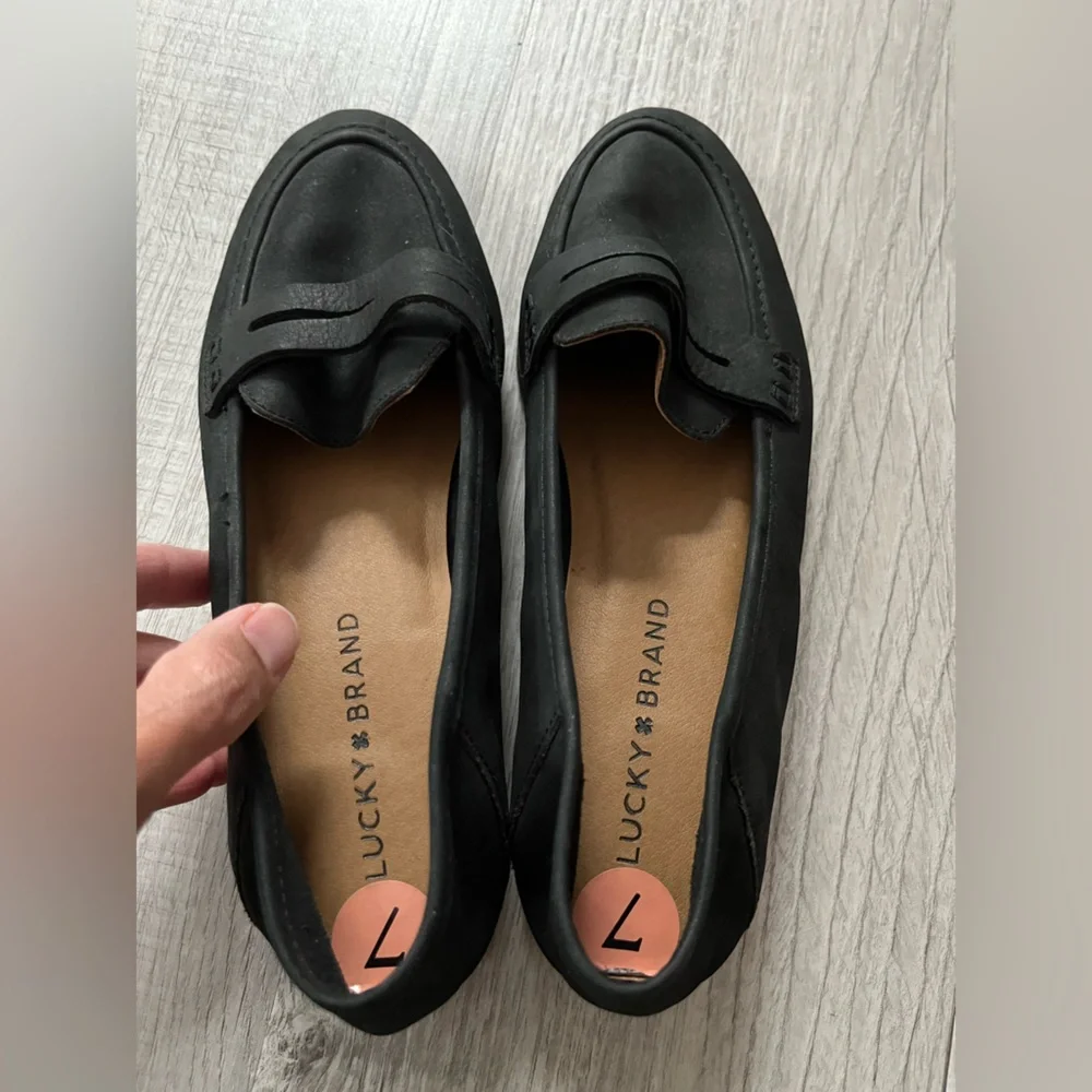 Lucky Brand Black Suede Leather Caylon Loafers size 7